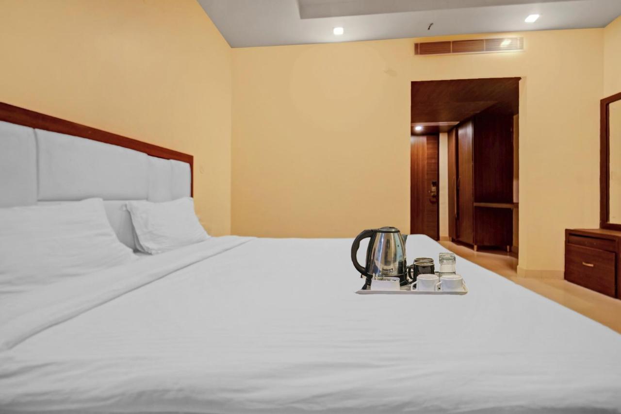 Townhouse 652 Hotel Royal Akshayam Jaipur Buitenkant foto