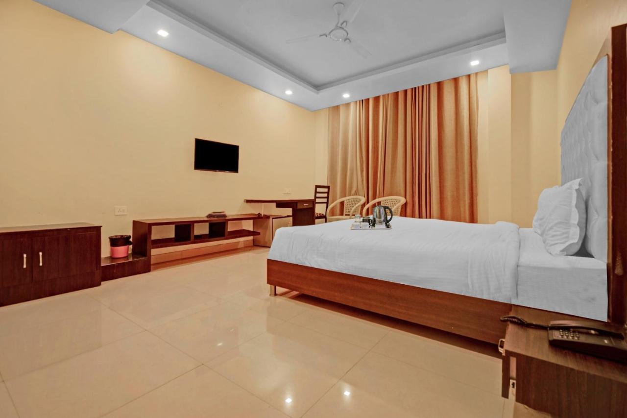 Townhouse 652 Hotel Royal Akshayam Jaipur Buitenkant foto