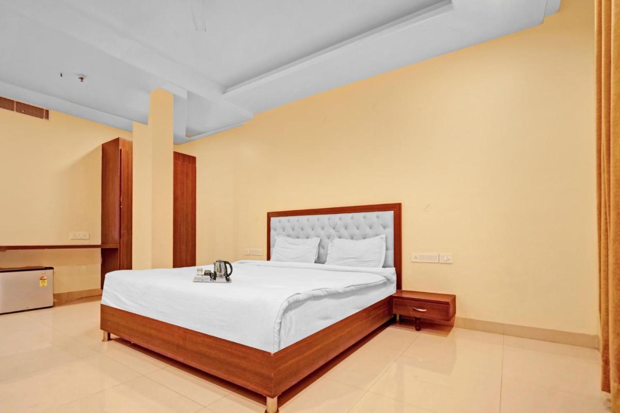 Townhouse 652 Hotel Royal Akshayam Jaipur Buitenkant foto